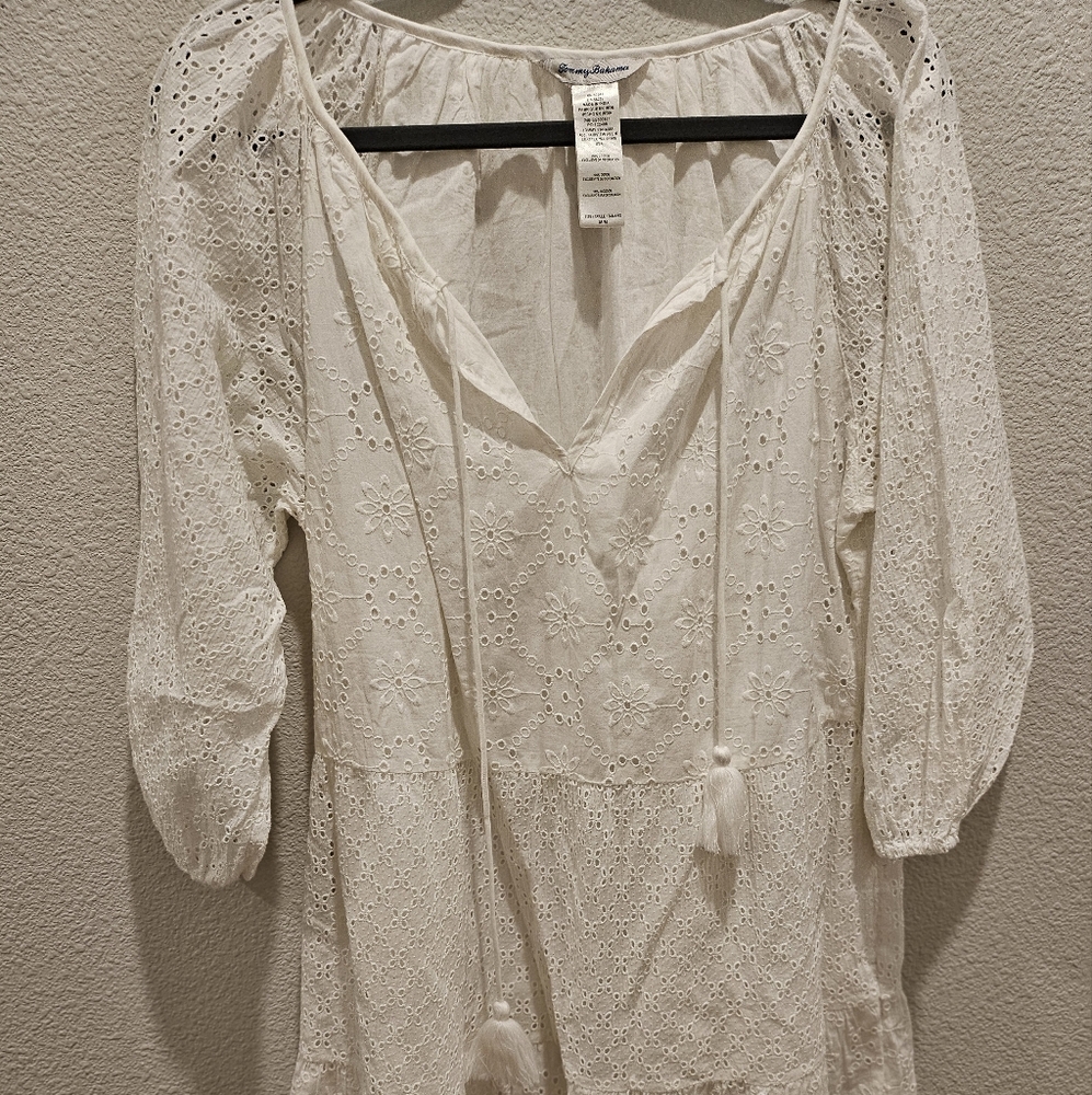 Tommy Bahama White Eyelet Midi Dress Good Conditions Size M Wide Can Fit Size L